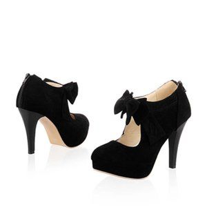 Black Bow Tie Booties